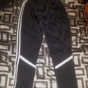 Adidas pants, no elastic band